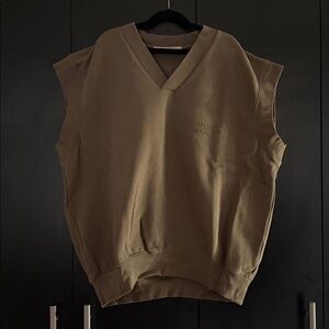 Essentials Sweatshirt